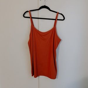 Rust colored tank!